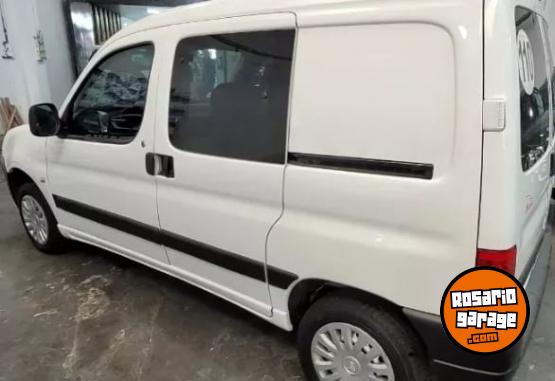 Utilitarios - Citroen Berlingo 2021 Diesel 100000Km - En Venta