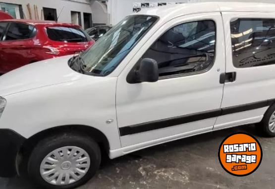 Utilitarios - Citroen Berlingo 2021 Diesel 100000Km - En Venta