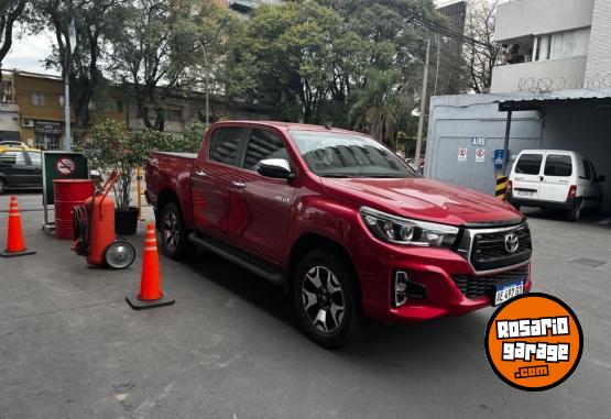 Camionetas - Toyota Hilux 2019 Diesel 30000Km - En Venta