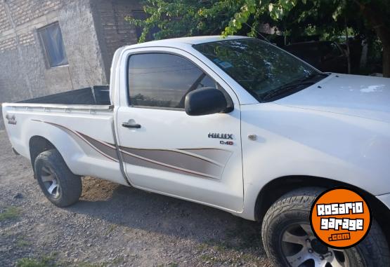 Camionetas - Toyota Hilux 2007 Diesel 180000Km - En Venta