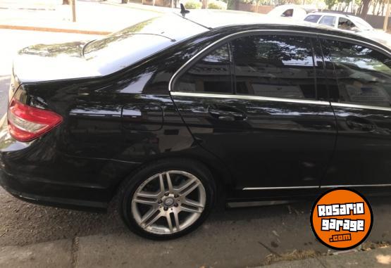 Autos - Mercedes Benz C250 2011 Nafta 110000Km - En Venta