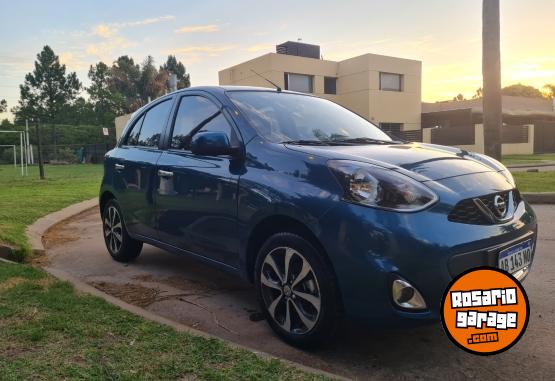 Autos - Nissan March Pure drive 2017 Nafta 92000Km - En Venta