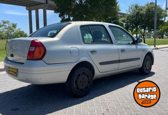 Autos - Renault CLIO 1.6 16V RN 2002 GNC 180000Km - En Venta