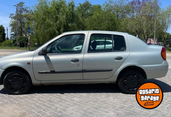 Autos - Renault CLIO 1.6 16V RN 2002 GNC 180000Km - En Venta