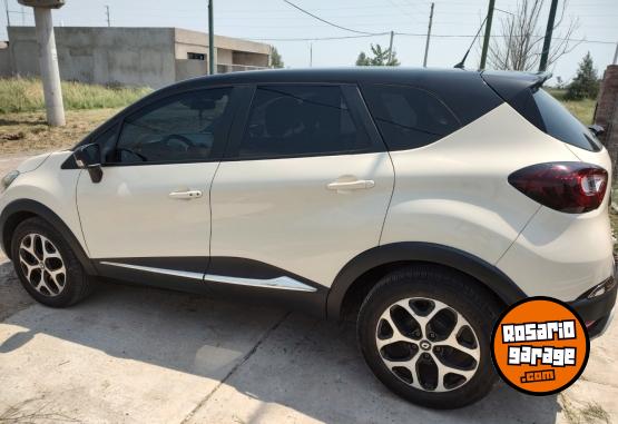 Autos - Renault CAPTUR INTENSE 2.0 2017 GNC 98500Km - En Venta