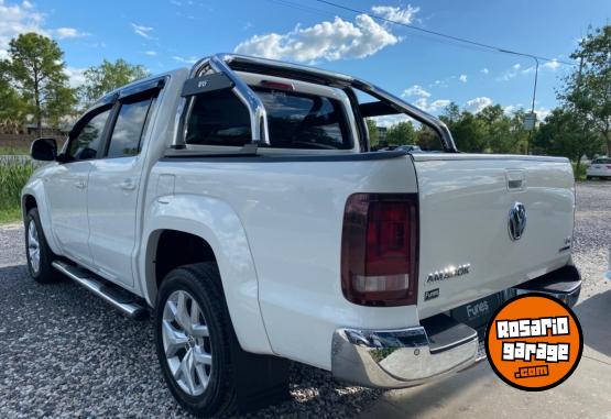 Camionetas - Volkswagen Amarok V6 Highline 4x4 2023 Diesel 15000Km - En Venta