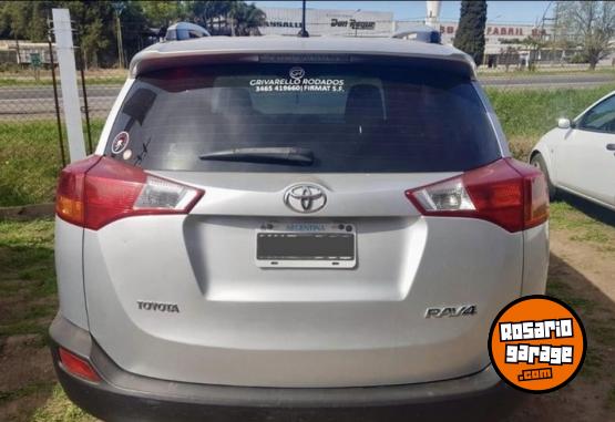 Camionetas - Toyota RAV 4 2013 Nafta 170000Km - En Venta