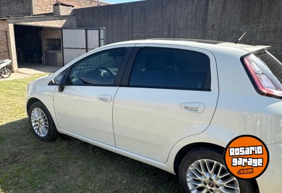 Autos - Fiat Punto Essence Dualogic Au 2014 GNC 100000Km - En Venta