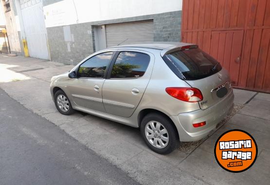 Autos - Peugeot 207 2012 Nafta 138000Km - En Venta