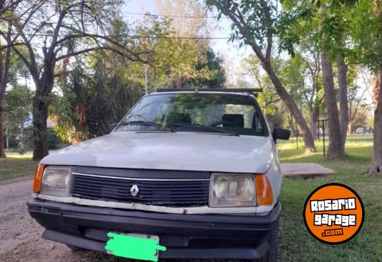 Autos - Renault 18 1992 GNC 999999Km - En Venta