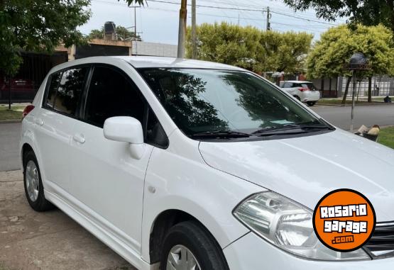 Autos - Nissan Tiida 2012 Nafta 147000Km - En Venta