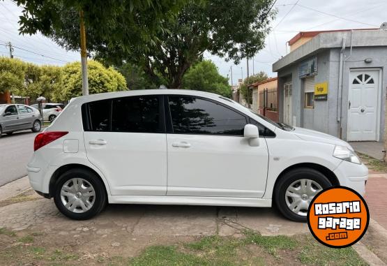 Autos - Nissan Tiida 2012 Nafta 147000Km - En Venta