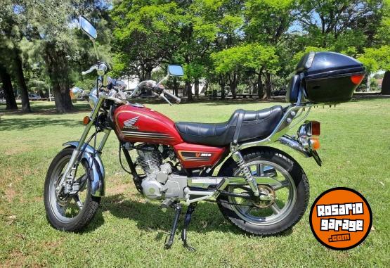 Motos - Honda Vmen 125 cc 2010 Nafta 1600Km - En Venta