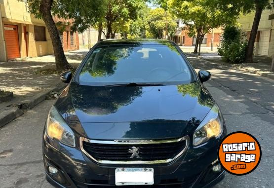 Autos - Peugeot 308 Allure Nav 2016 Nafta 145000Km - En Venta