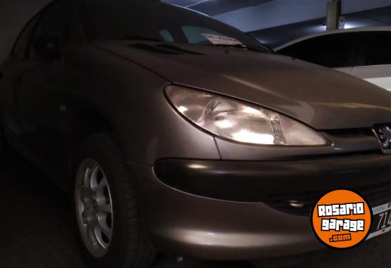 Autos - Peugeot 206 2001 Nafta 60000Km - En Venta