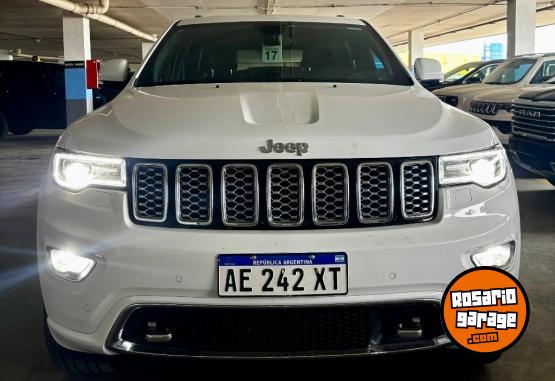 Camionetas - Jeep Grand Cherokee Overland 2020 Nafta 36000Km - En Venta