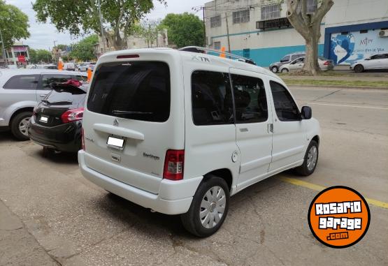 Utilitarios - Citroen Berlingo 2015 Diesel 82000Km - En Venta