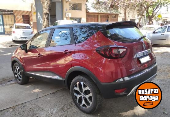 Autos - Renault Captur 2017 Nafta 27000Km - En Venta