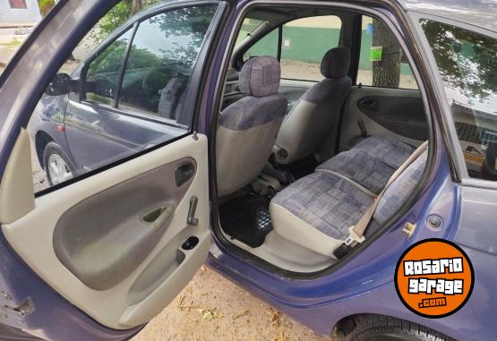 Autos - Renault Scenic 2002 Diesel 264000Km - En Venta