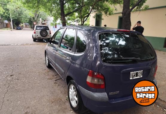 Autos - Renault Scenic 2002 Diesel 264000Km - En Venta