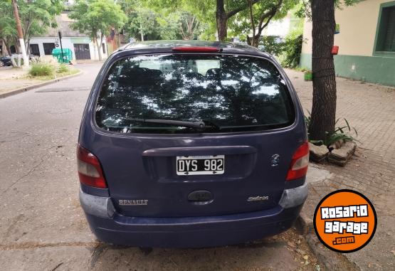 Autos - Renault Scenic 2002 Diesel 264000Km - En Venta