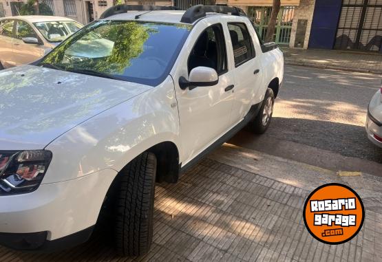 Utilitarios - Renault Duster Oroch 2.0Dynamique 2019 Nafta 50184Km - En Venta