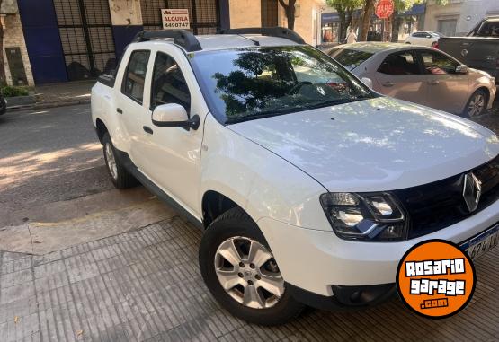 Utilitarios - Renault Duster Oroch 2.0Dynamique 2019 Nafta 50184Km - En Venta