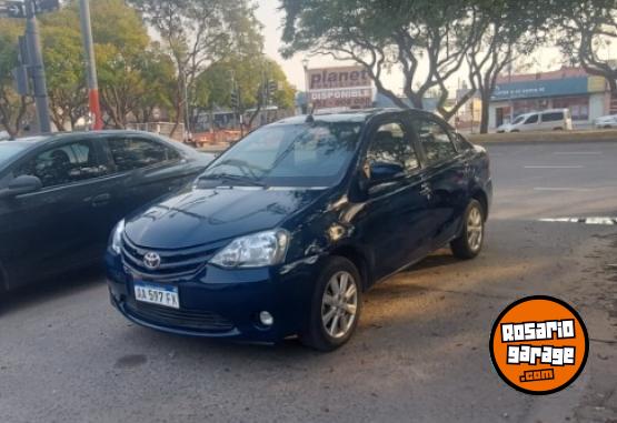 Autos - Toyota Etios xls 2016 Nafta 123000Km - En Venta