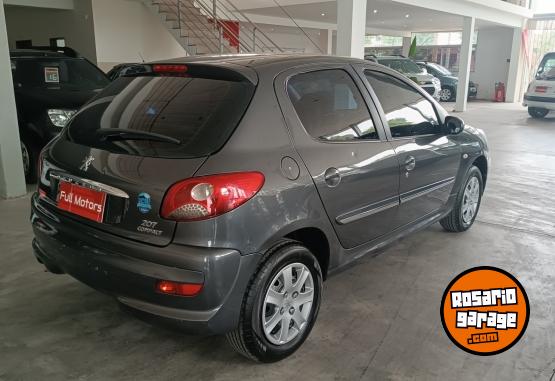 Autos - Peugeot 207 2013 Nafta 105300Km - En Venta