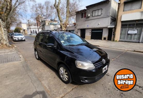 Autos - Volkswagen Suran trendline 1.6 permu 2012 Nafta 140000Km - En Venta