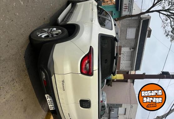 Camionetas - Fiat Toro 2020 Diesel 92000Km - En Venta