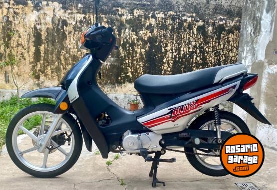 Motos - Motomel Blitz 2022 Nafta 15000Km - En Venta