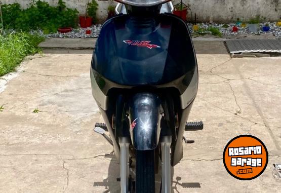 Motos - Motomel Blitz 2022 Nafta 15000Km - En Venta