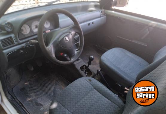 Autos - Fiat Uno cargo 2003 Nafta 250000Km - En Venta