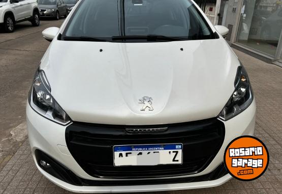 Autos - Peugeot 208 2020 Nafta 50000Km - En Venta