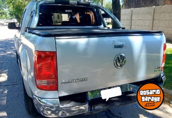 Camionetas - Volkswagen Amarok Highline Pack 4x4 2013 Diesel 117000Km - En Venta