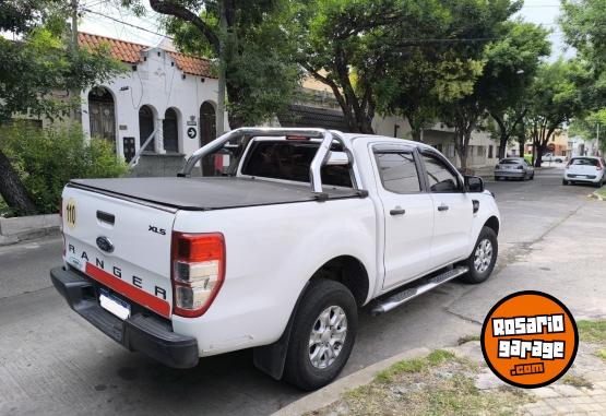 Camionetas - Ford Ranger 3.2 XLS DC 4x2 2017 Diesel 89000Km - En Venta