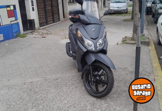 Motos - SYM Citycom 300s 2022 Nafta 19500Km - En Venta