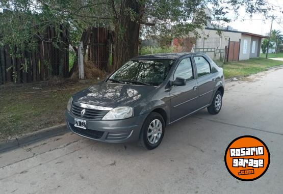 Autos - Renault Logan 2010 Nafta 158000Km - En Venta