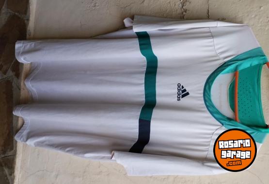 Indumentaria - Remera Adidas Barricade - En Venta