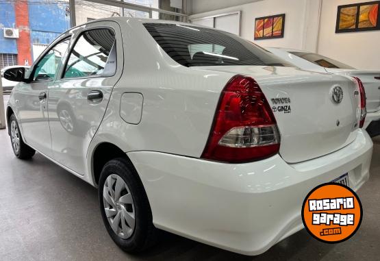 Autos - Toyota Etios 1.5 "X" 6M/T 4P 2019 Nafta 51000Km - En Venta