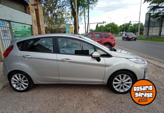 Autos - Ford FIESTA 2019 GNC 48000Km - En Venta