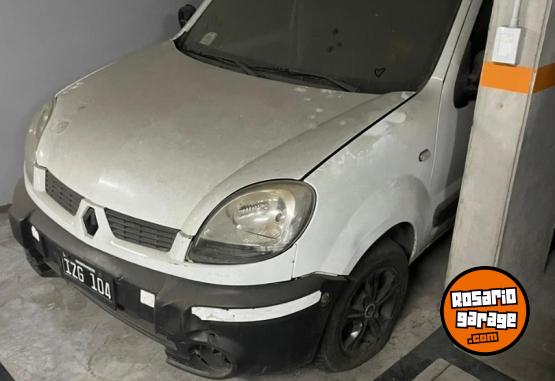 Utilitarios - Renault KAGOO 2010 GNC 200000Km - En Venta