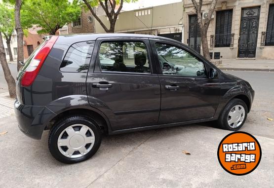 Autos - Ford Fiesta 1.6 Ambiente 5P 2006 GNC 205000Km - En Venta