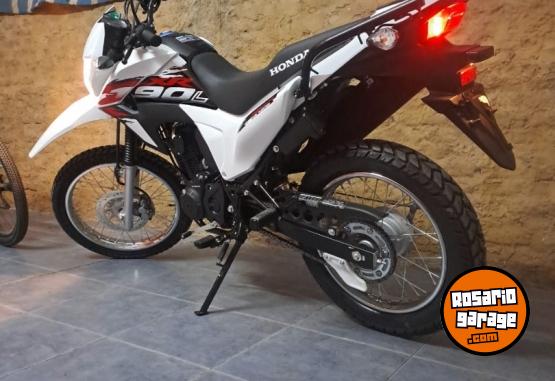 Motos - Honda Xr 190L 2024 Nafta 1900Km - En Venta