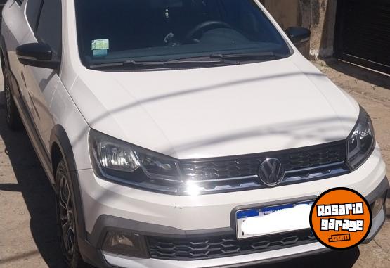 Utilitarios - Volkswagen saveiro 2018 Nafta 100000Km - En Venta