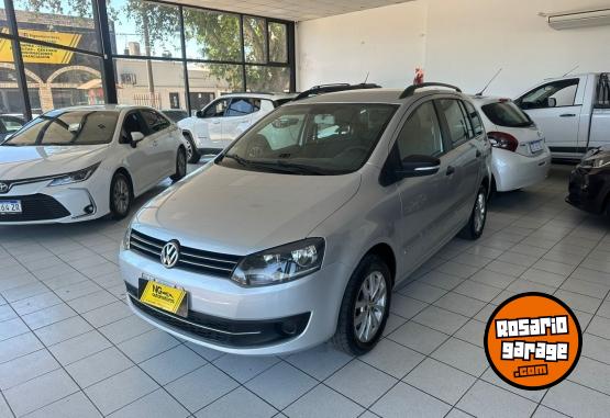 Autos - Volkswagen Suran 2014 Nafta 145000Km - En Venta