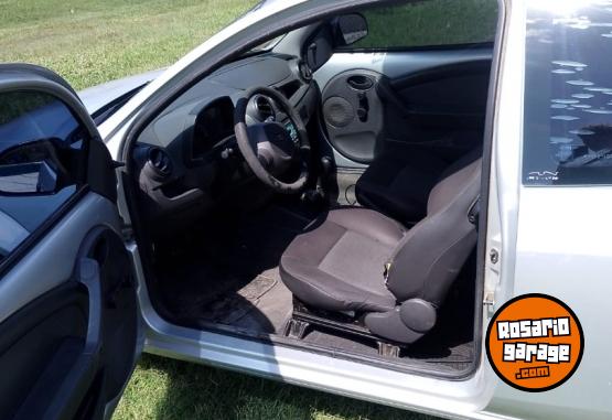 Autos - Ford Ka 2009 Nafta 173000Km - En Venta