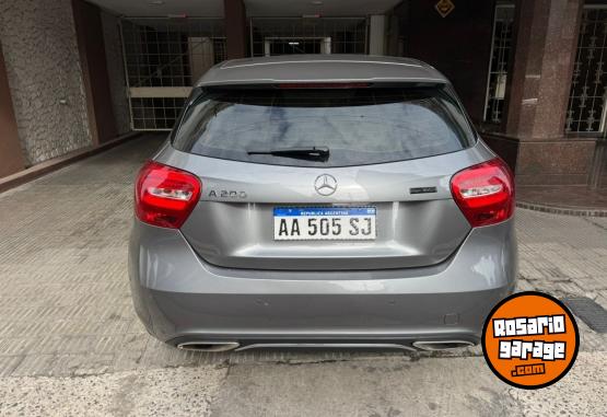 Autos - Mercedes Benz A 200 Urban 2017 Nafta 75000Km - En Venta