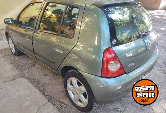 Autos - Renault Clio 5 puertas 2006 Nafta 222000Km - En Venta